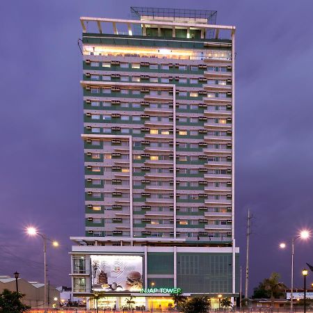 Injap Tower Hotel Илоило Экстерьер фото